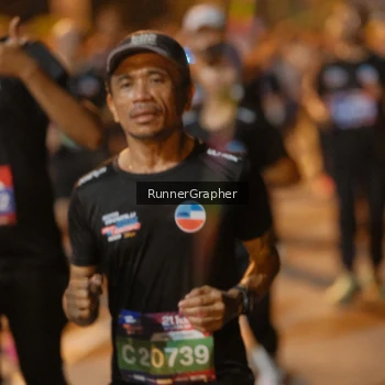 Runner Photo 3775459