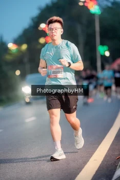 Runner Photo 3775472