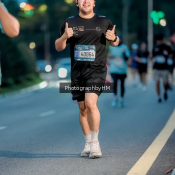 Runner Photo 3775654