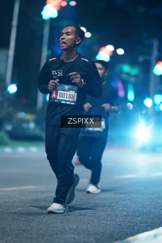 Runner Photo 3775685