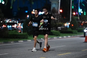 Runner Photo 3775710