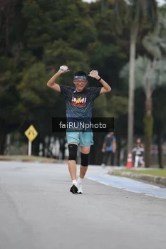 Runner Photo 3775784