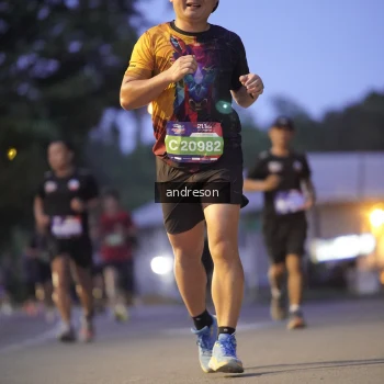 Runner Photo 3775875
