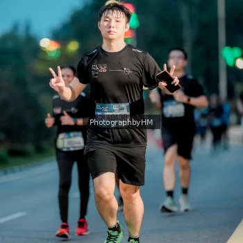 Runner Photo 3775972
