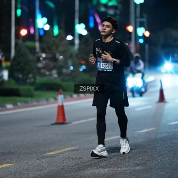 Runner Photo 3775977
