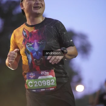 Runner Photo 3776074