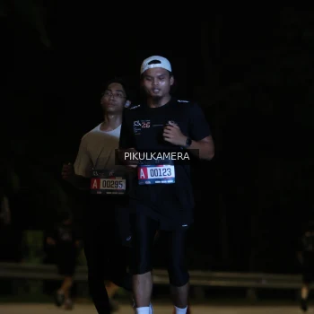 Runner Photo 3776101
