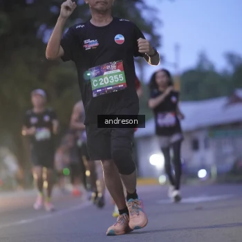Runner Photo 3776167