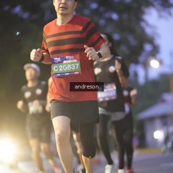 Runner Photo 3776171