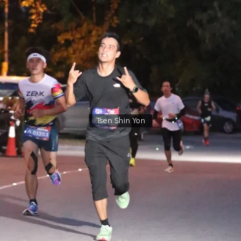 Runner Photo 3776179