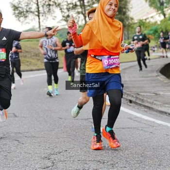 Runner Photo 3776250