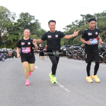 Runner Photo 3776259