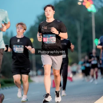Runner Photo 3776271