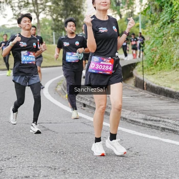 Runner Photo 3776298