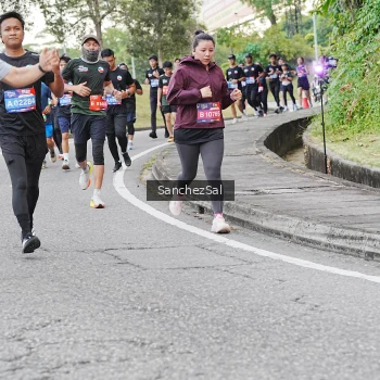 Runner Photo 3776341