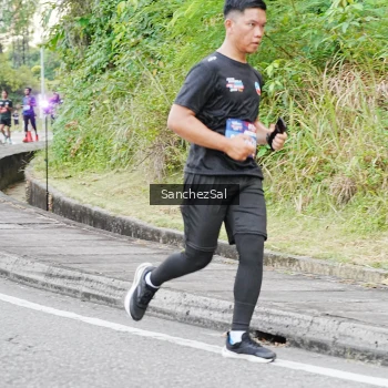 Runner Photo 3776359