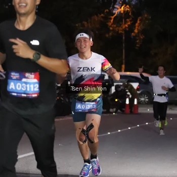 Runner Photo 3776371