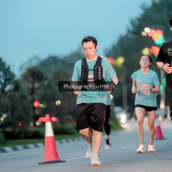 Runner Photo 3776411