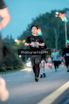 Runner Photo 3776497
