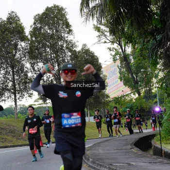 Runner Photo 3776501