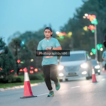 Runner Photo 3776513