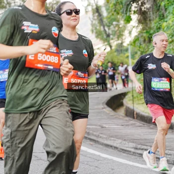 Runner Photo 3776545