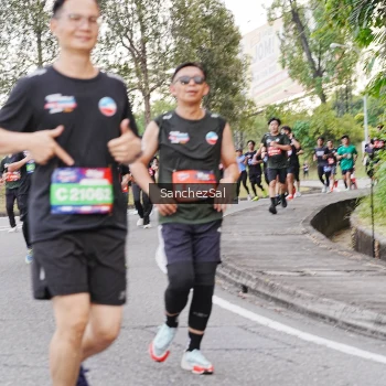 Runner Photo 3776592
