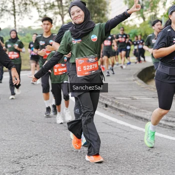 Runner Photo 3776598