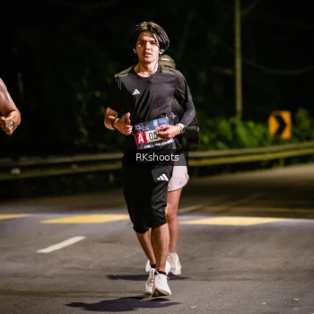 Runner Photo 3776648
