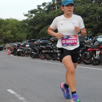 Runner Photo 3776669