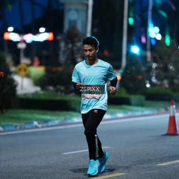 Runner Photo 3776889