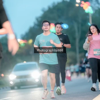 Runner Photo 3776890