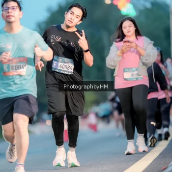 Runner Photo 3776895