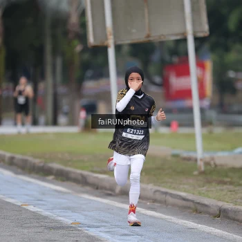 Runner Photo 3776899