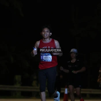 Runner Photo 3776936