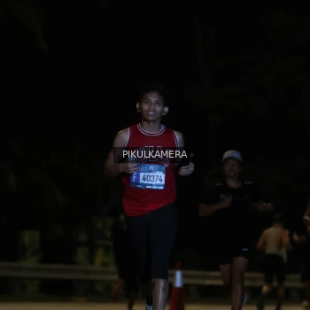 Runner Photo 3776943