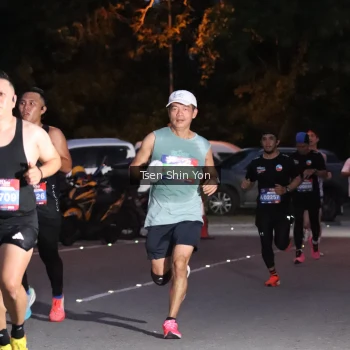 Runner Photo 3776952