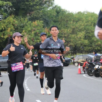 Runner Photo 3777266