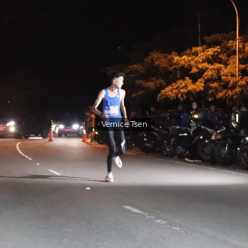 Runner Photo 3777273