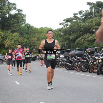 Runner Photo 3777436