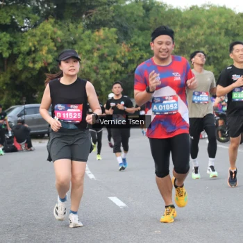 Runner Photo 3777465