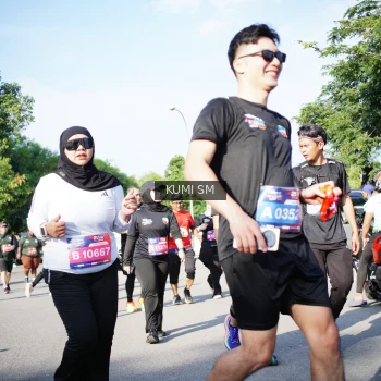 Runner Photo 3777493