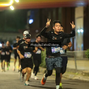 Runner Photo 3777500