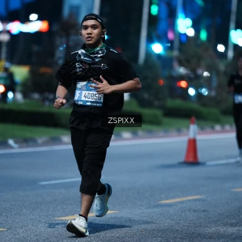 Runner Photo 3777563