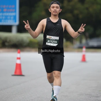 Runner Photo 3777643