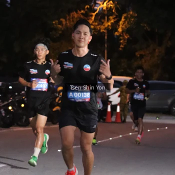 Runner Photo 3777669