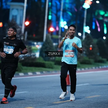 Runner Photo 3777676
