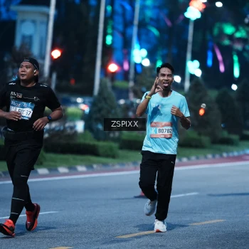 Runner Photo 3777686
