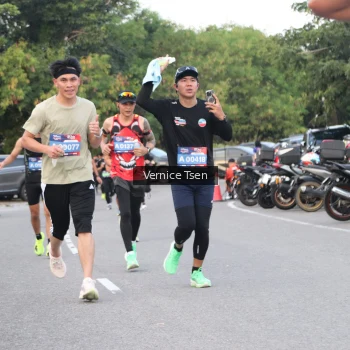 Runner Photo 3777746