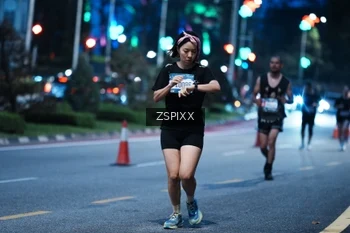 Runner Photo 3777756